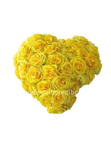 Cuore di rose colore giallo.